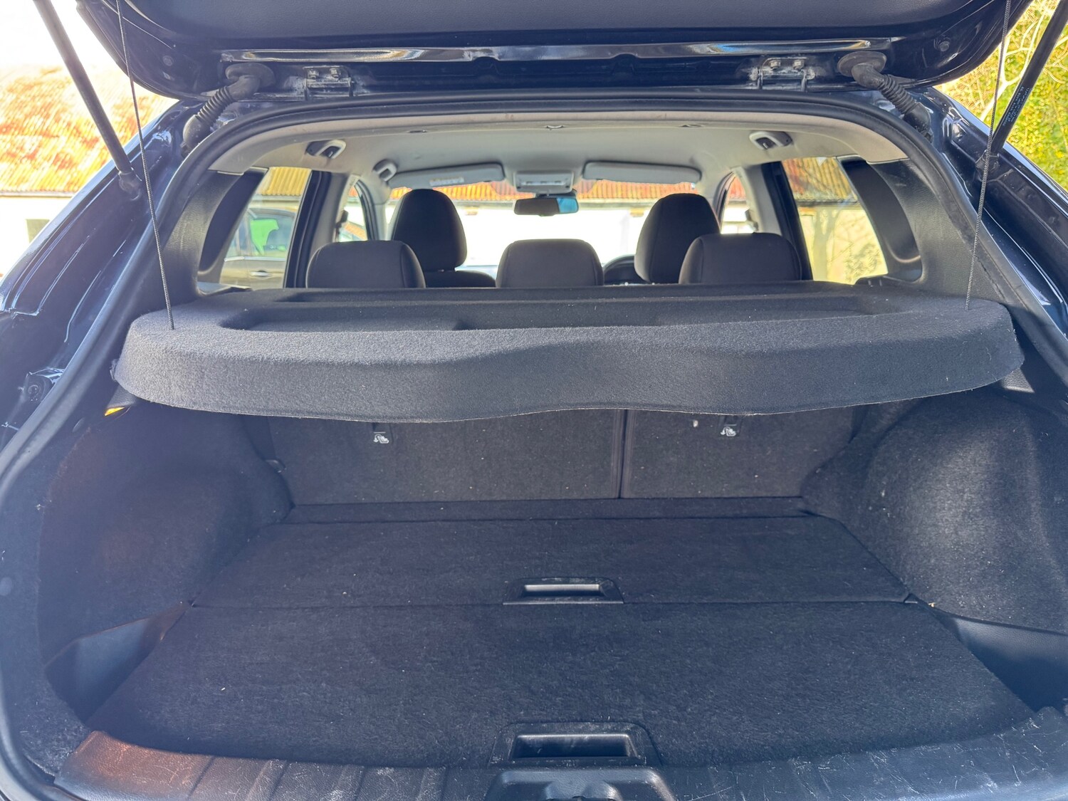 Used Nissan Qashqai 2017 for sale - 76392428: Photo 27