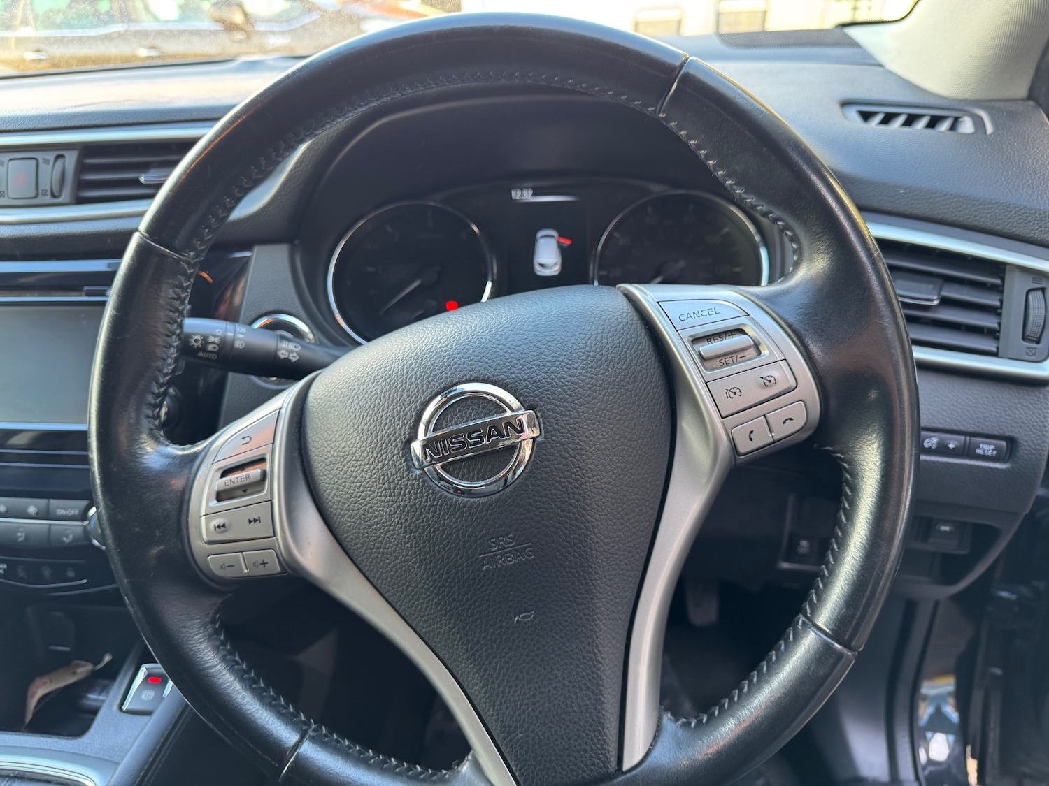 Used Nissan Qashqai 2017 for sale - 76392428: Photo 9