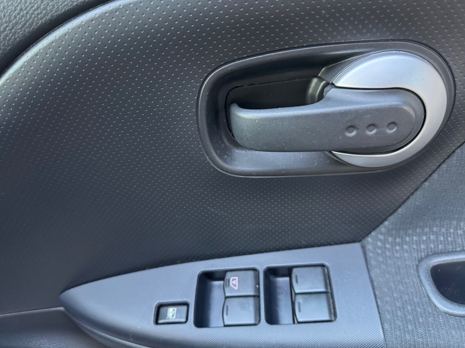 Used Nissan Note 2012 for sale - 75926603: Photo 12