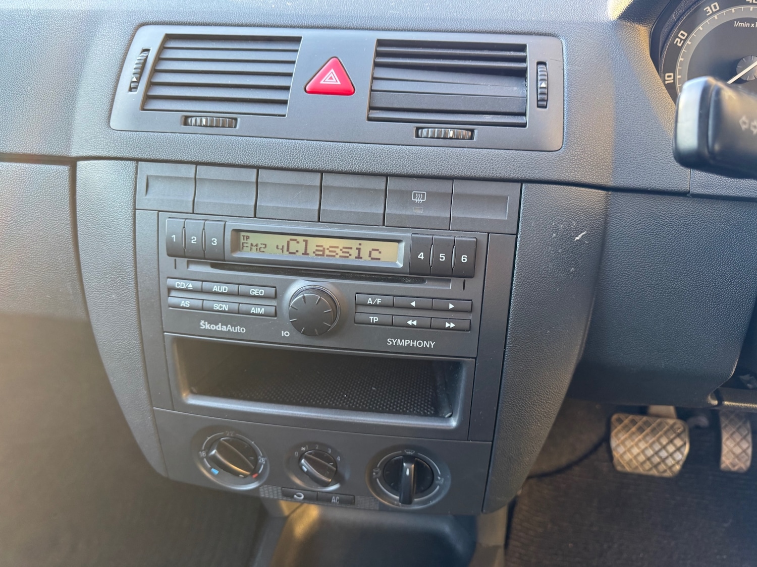 Used Skoda Fabia 2006 for sale - 77935234: Photo 16