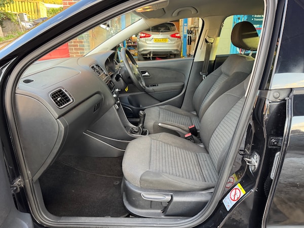 Used Volkswagen Polo 2012 for sale - 76120437: Photo 14