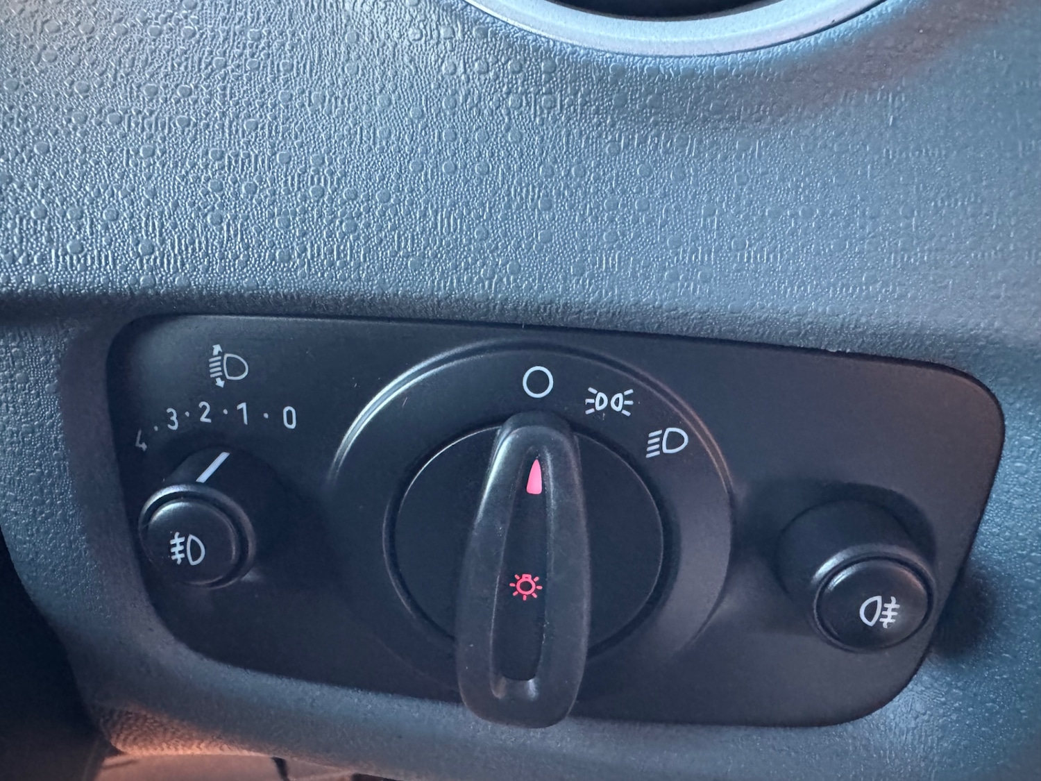 Used Ford Fiesta 2011 for sale - 76886074: Photo 10