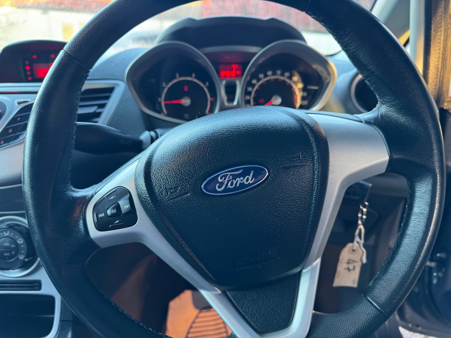 Used Ford Fiesta 2011 for sale - 76886074: Photo 17