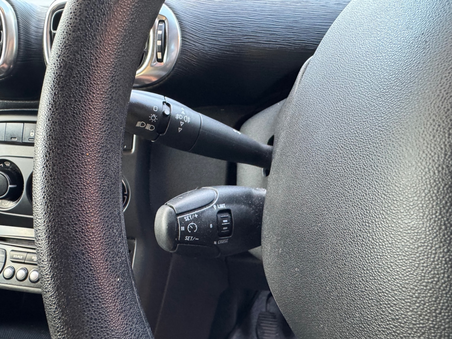 Used Citroen C3 Picasso 2013 for sale - 76083630: Photo 21