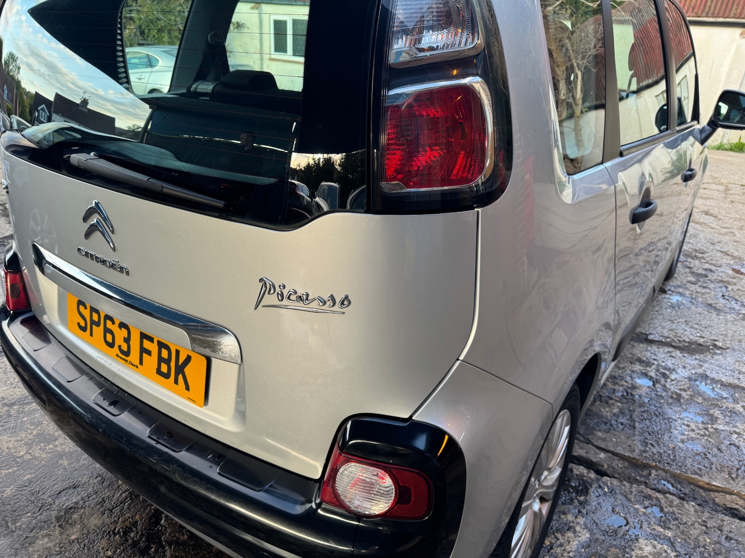 Used Citroen C3 Picasso 2013 for sale - 76083630: Photo 33