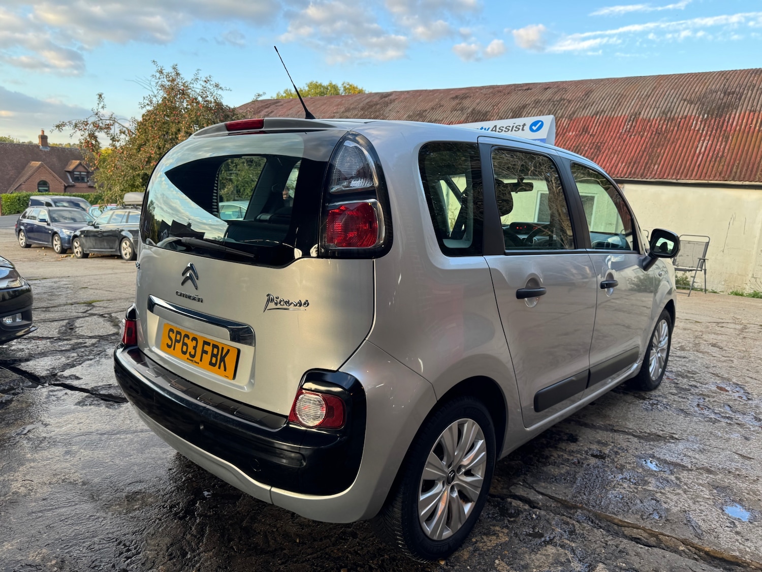 Used Citroen C3 Picasso 2013 for sale - 76083630: Photo 5