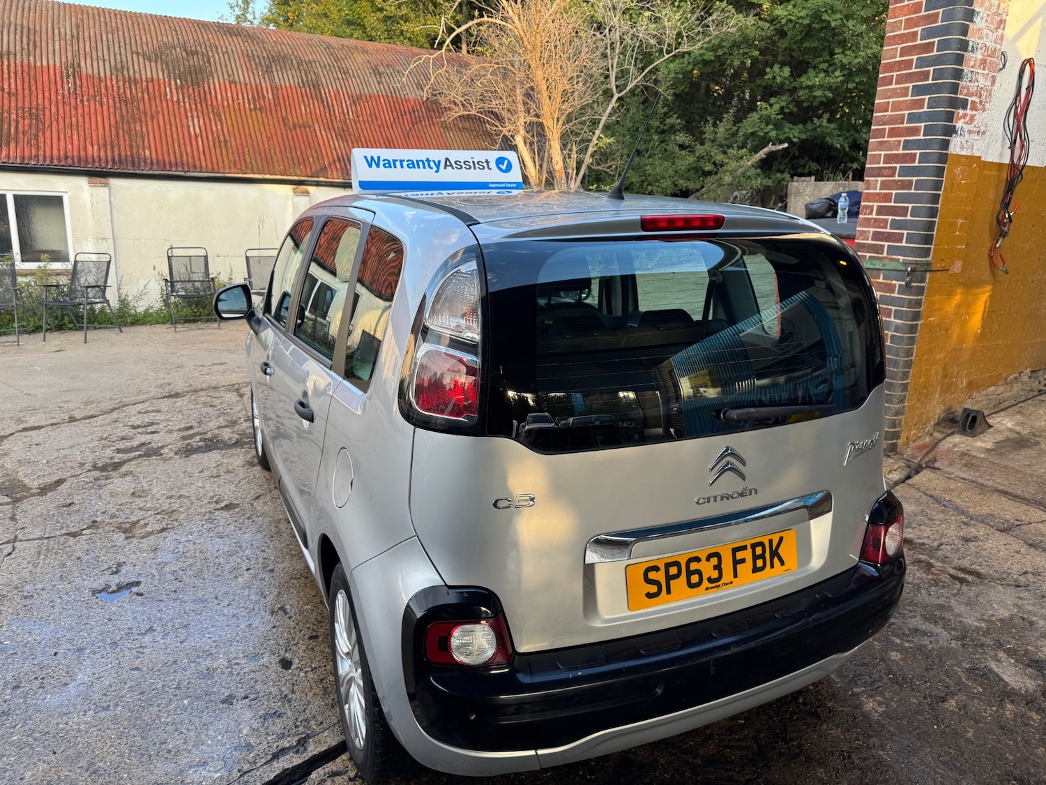 Used Citroen C3 Picasso 2013 for sale - 76083630: Photo 7