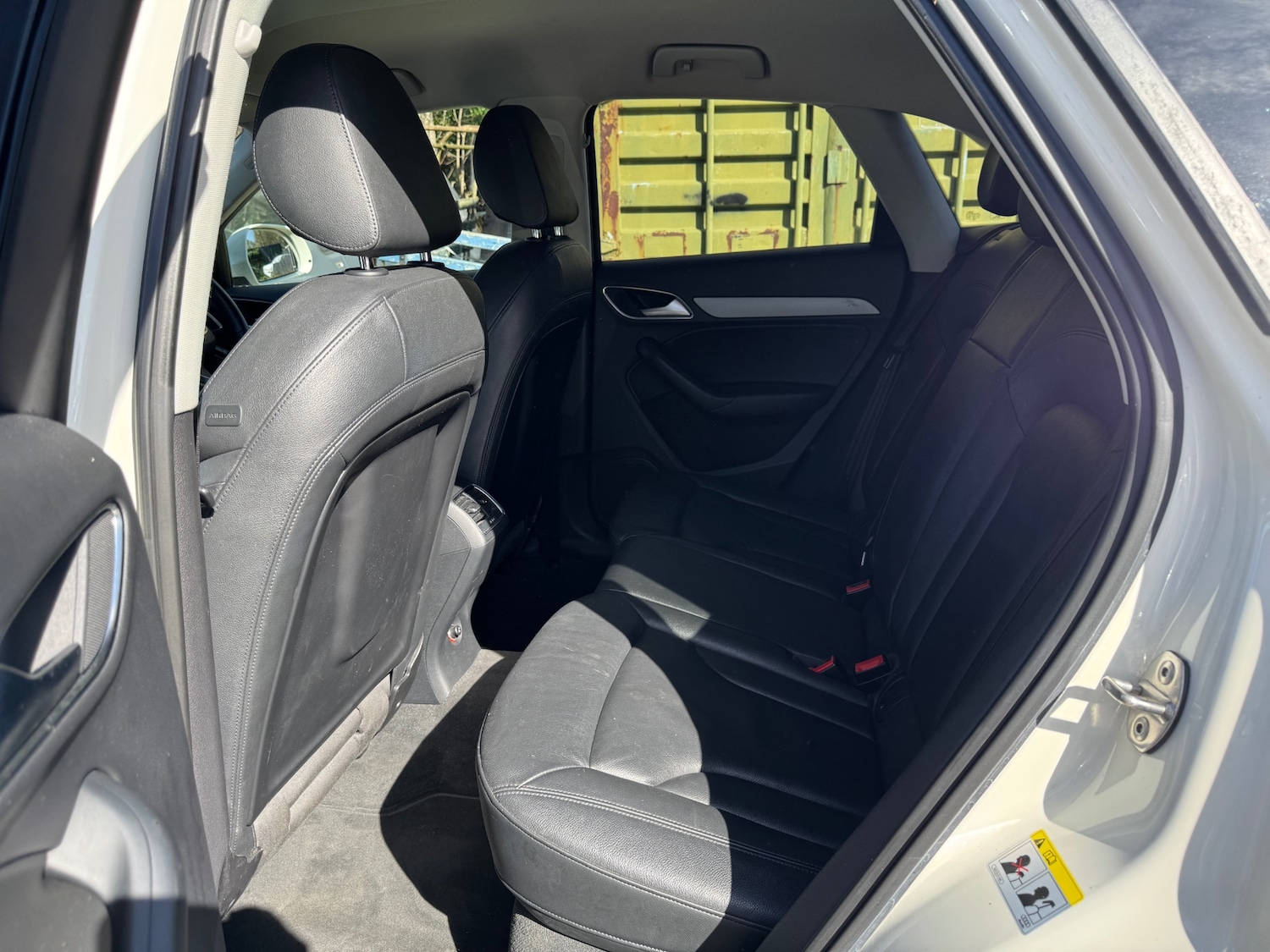 Used Audi Q3 2013 for sale - 77979651: Photo 9