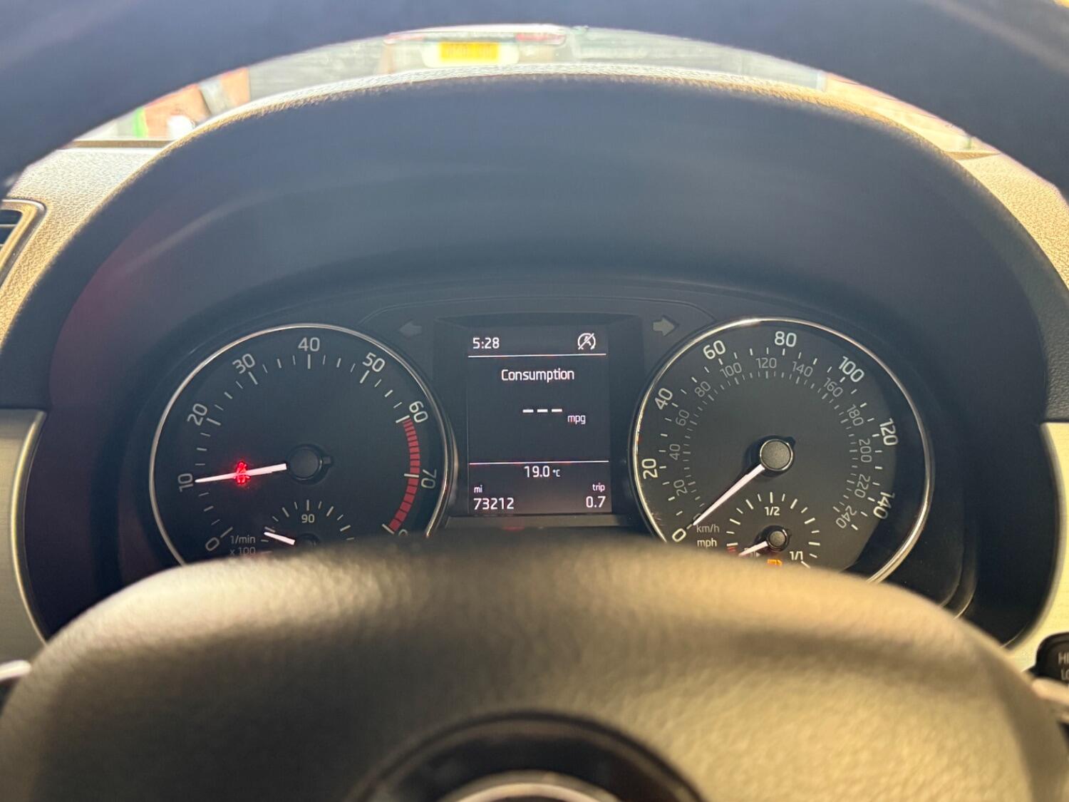 Used Skoda Fabia 2018 for sale - 76177081: Photo 20