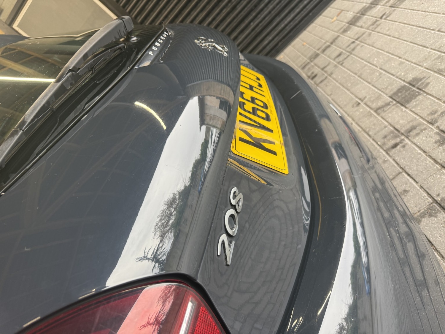 Used Peugeot 208 2016 for sale - 76712808: Photo 18