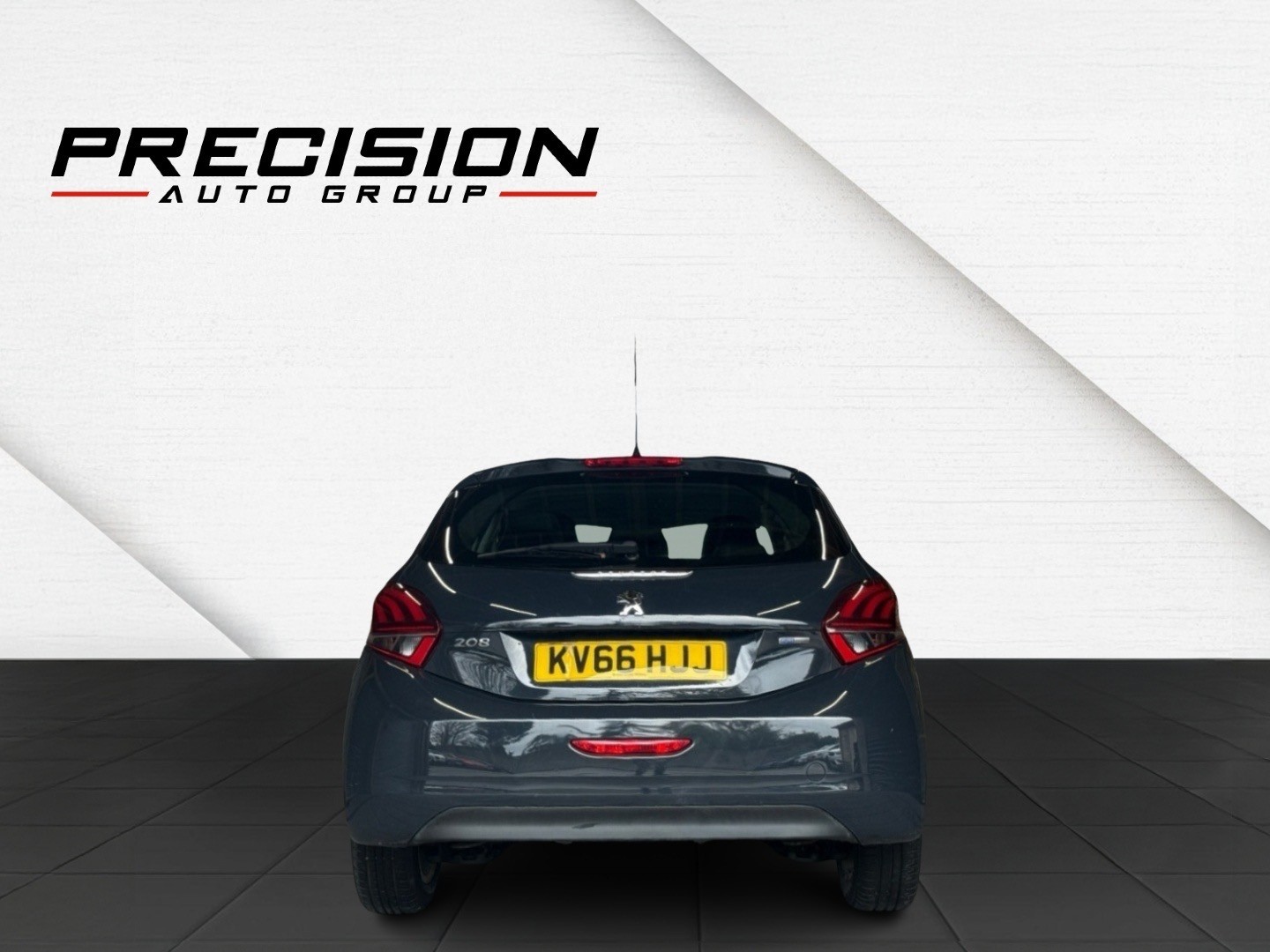 Used Peugeot 208 2016 for sale - 76979558: Photo 8