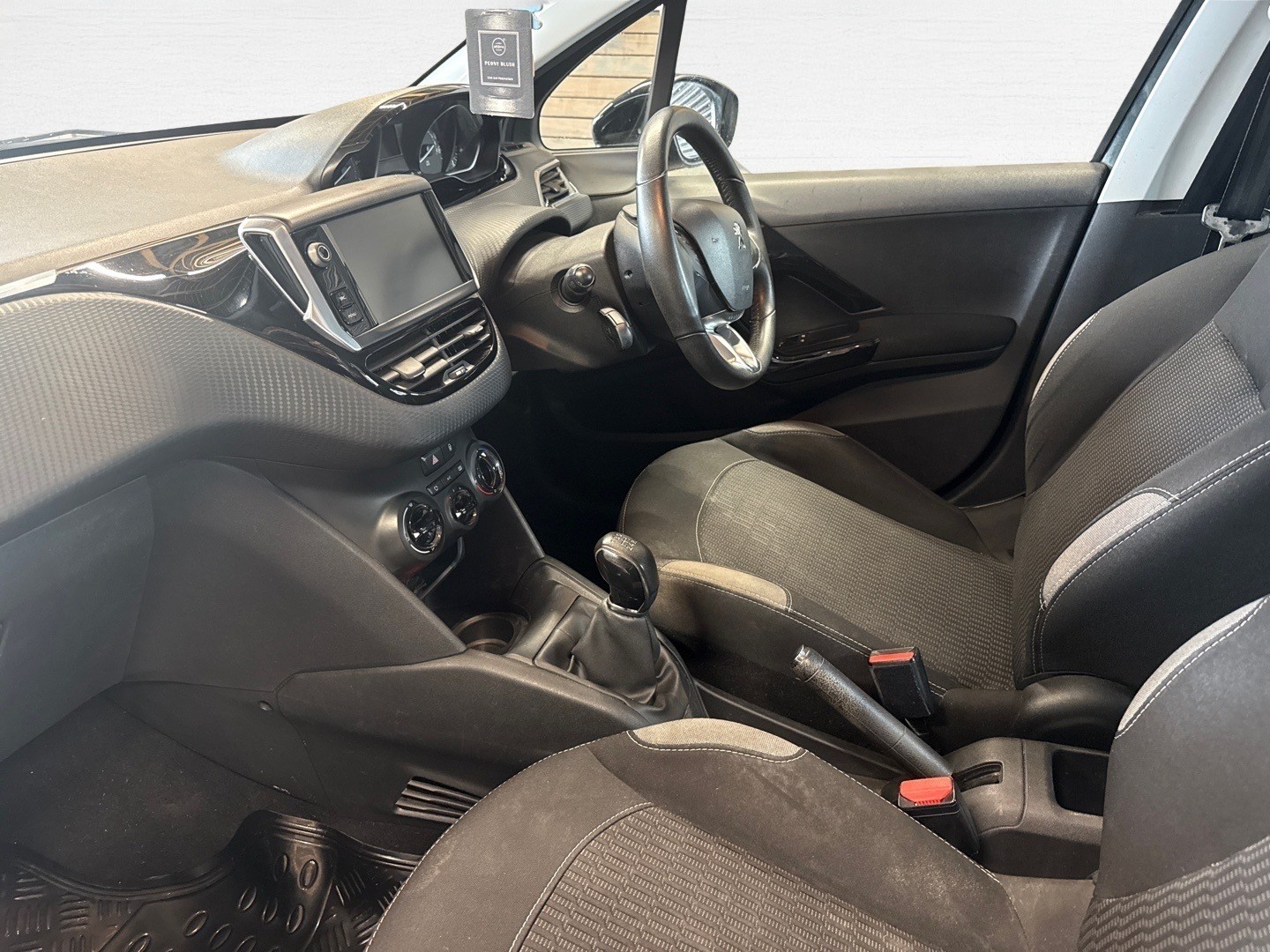 Used Peugeot 208 2016 for sale - 76979558: Photo 9