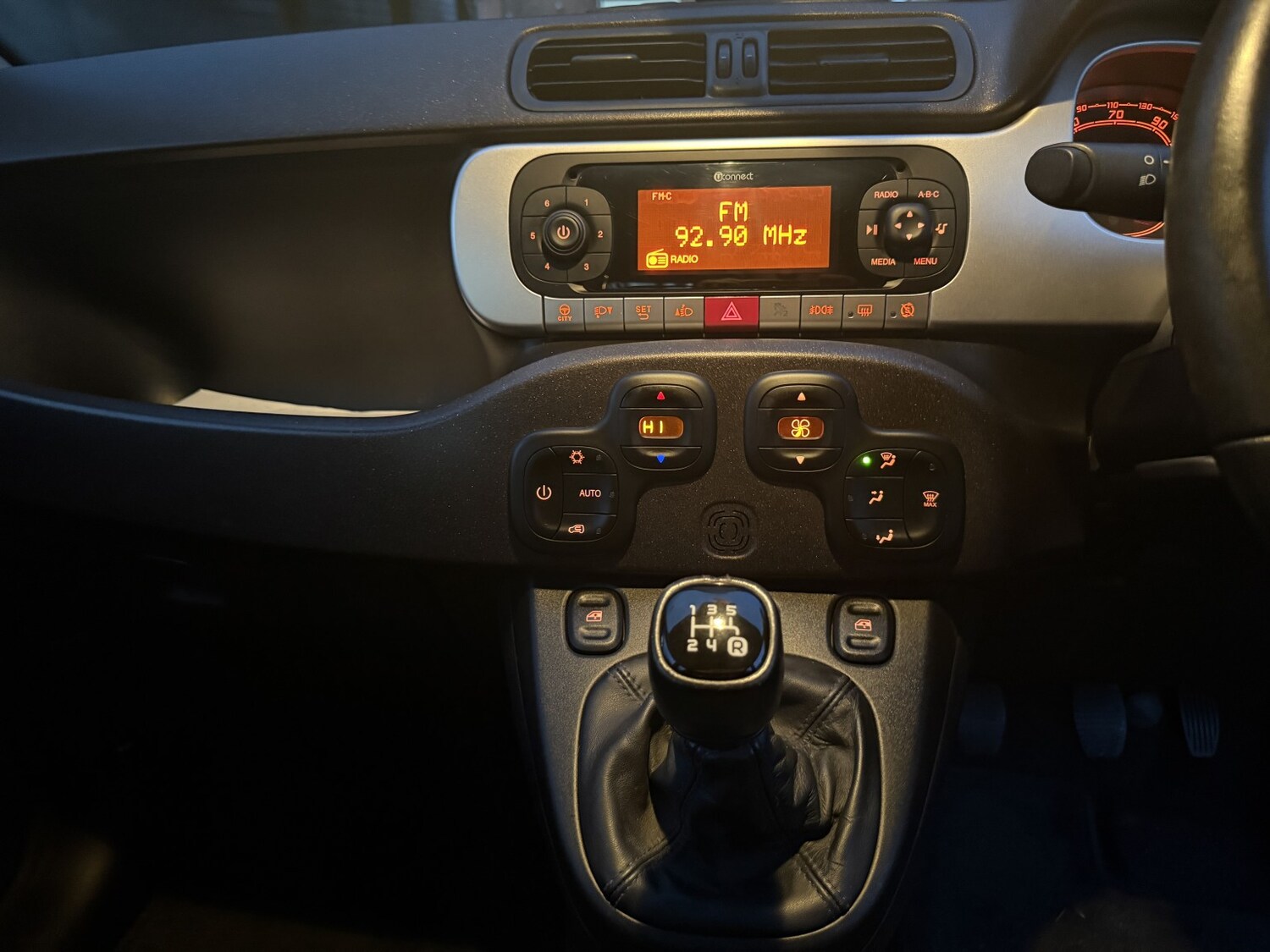 Used Fiat Panda 2017 for sale - 76794178: Photo 33