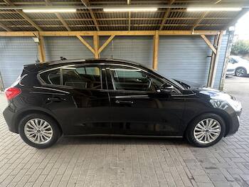 Used Ford Focus 2018 for sale - 79689938: Photo