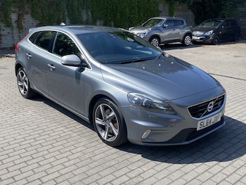 Used Volvo V40 2014 for sale - 79519497: Photo