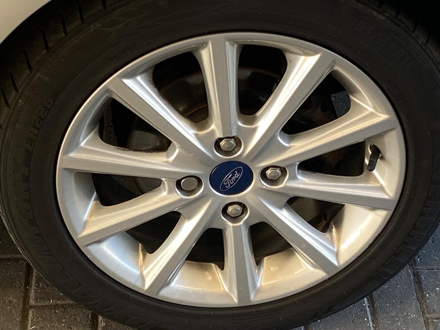 Used Ford Fiesta 2018 for sale - 76177066: Photo 14