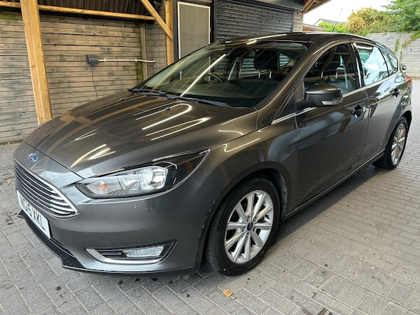 Used Ford Focus 2015 for sale - 75638290: Photo 11
