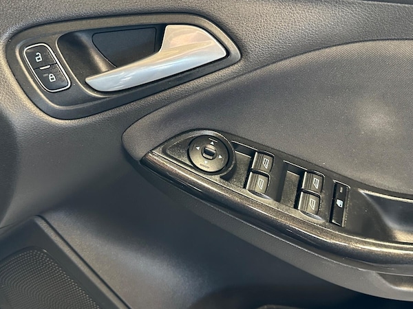 Used Ford Focus 2015 for sale - 75638290: Photo 19