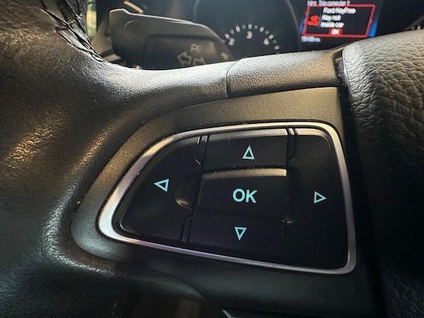 Used Ford Focus 2015 for sale - 75638290: Photo 24