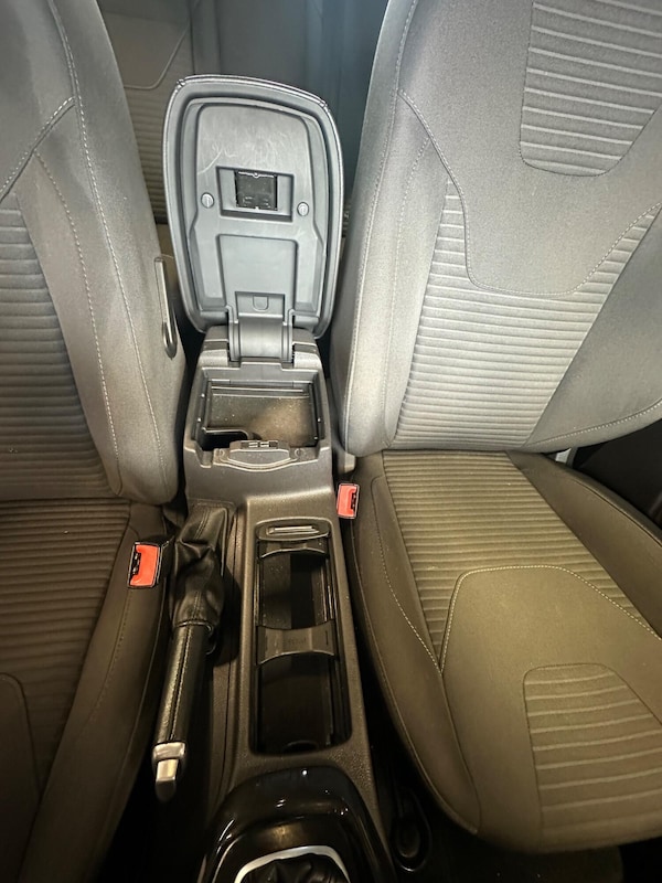 Used Ford Focus 2015 for sale - 75638290: Photo 41
