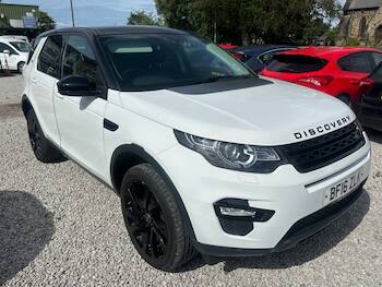 Used Land Rover Discovery Sport 2016 for sale - 79689916: Photo