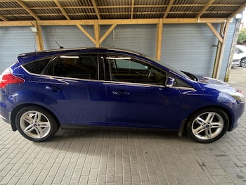 Used Ford Focus 2017 for sale - 78602857: Photo