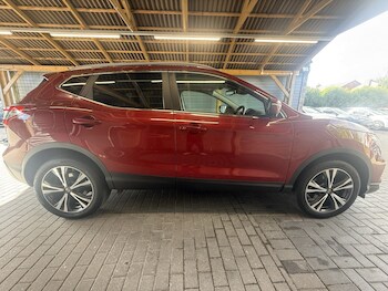 Used Nissan Qashqai 2018 for sale - 78870287: Photo