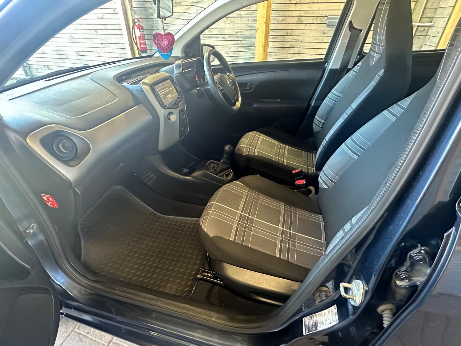 Used Peugeot 108 2016 for sale - 76128910: Photo 33