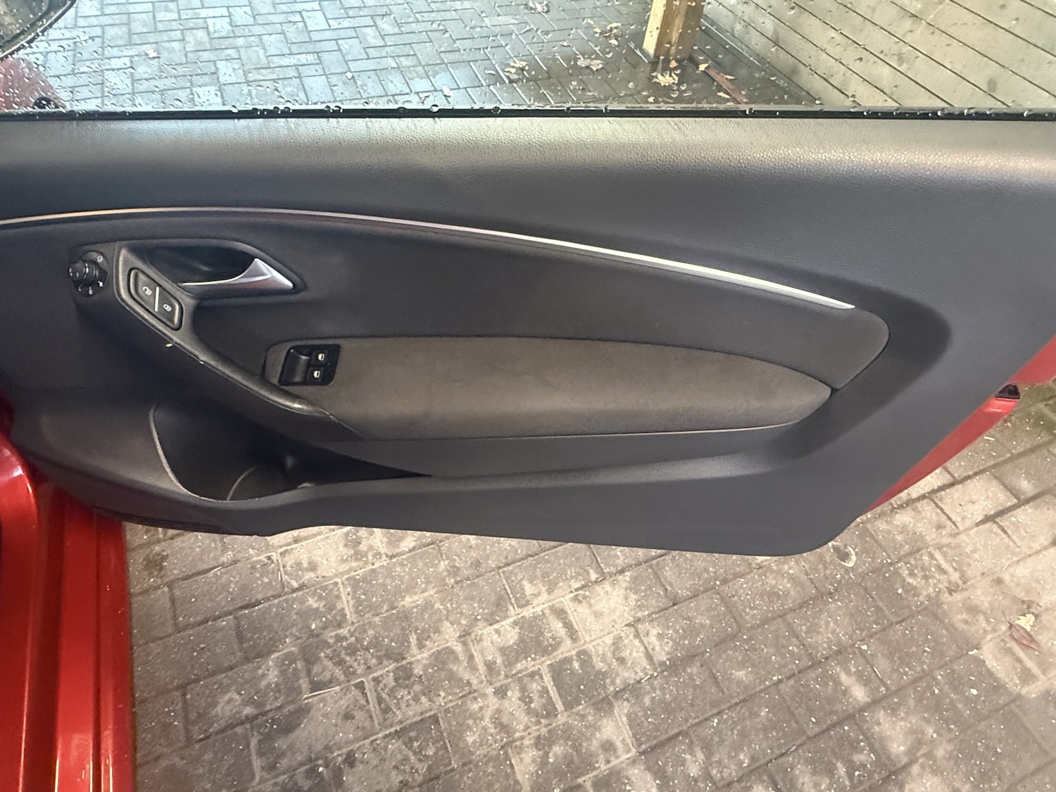 Used Volkswagen Polo 2015 for sale - 76618710: Photo 11