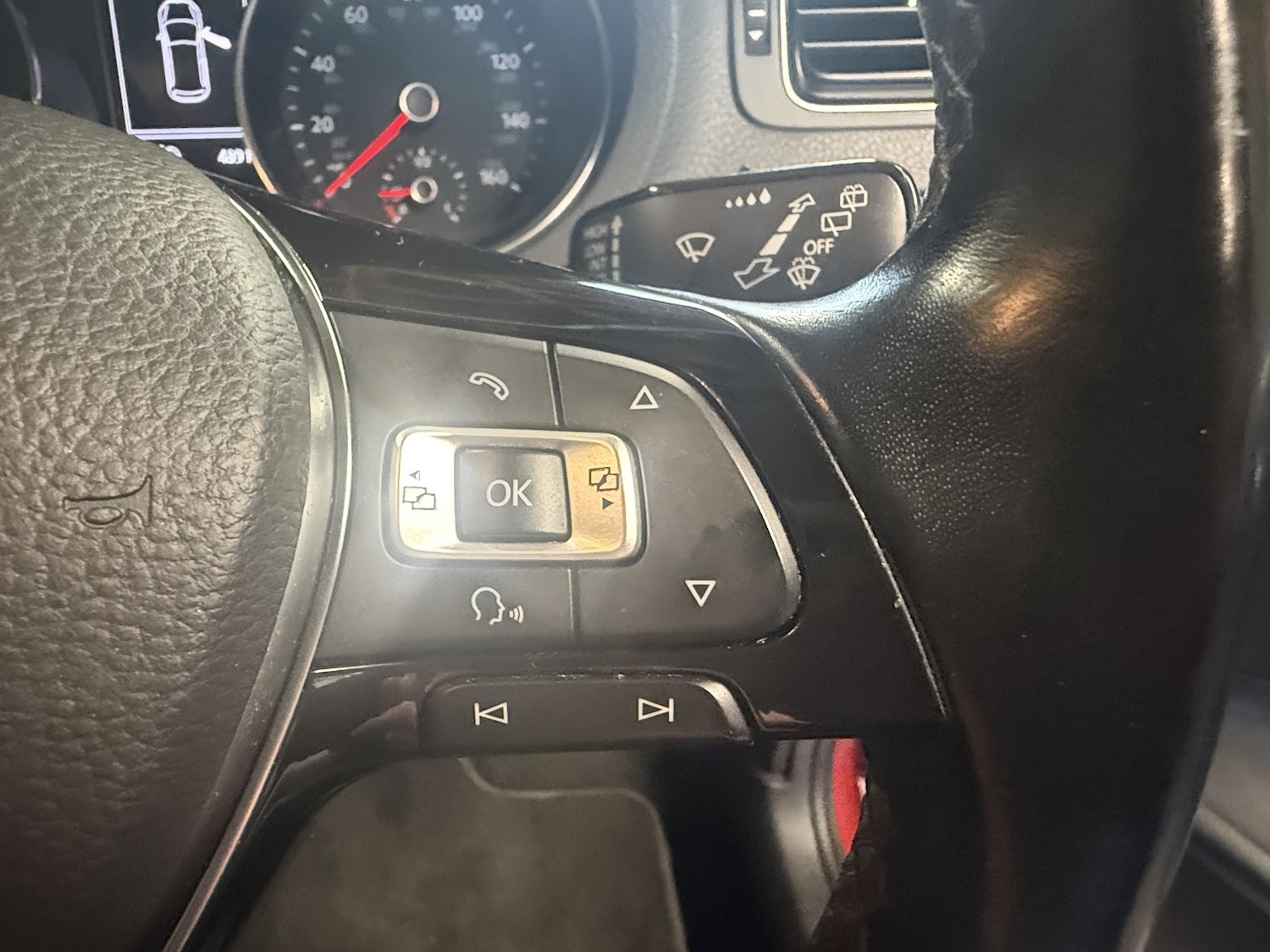 Used Volkswagen Polo 2015 for sale - 76618710: Photo 17