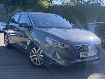 Used Hyundai i30 2017 for sale - 79047830: Photo