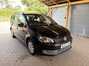 Used Volkswagen Touran 2012 for sale - 78602853: Photo