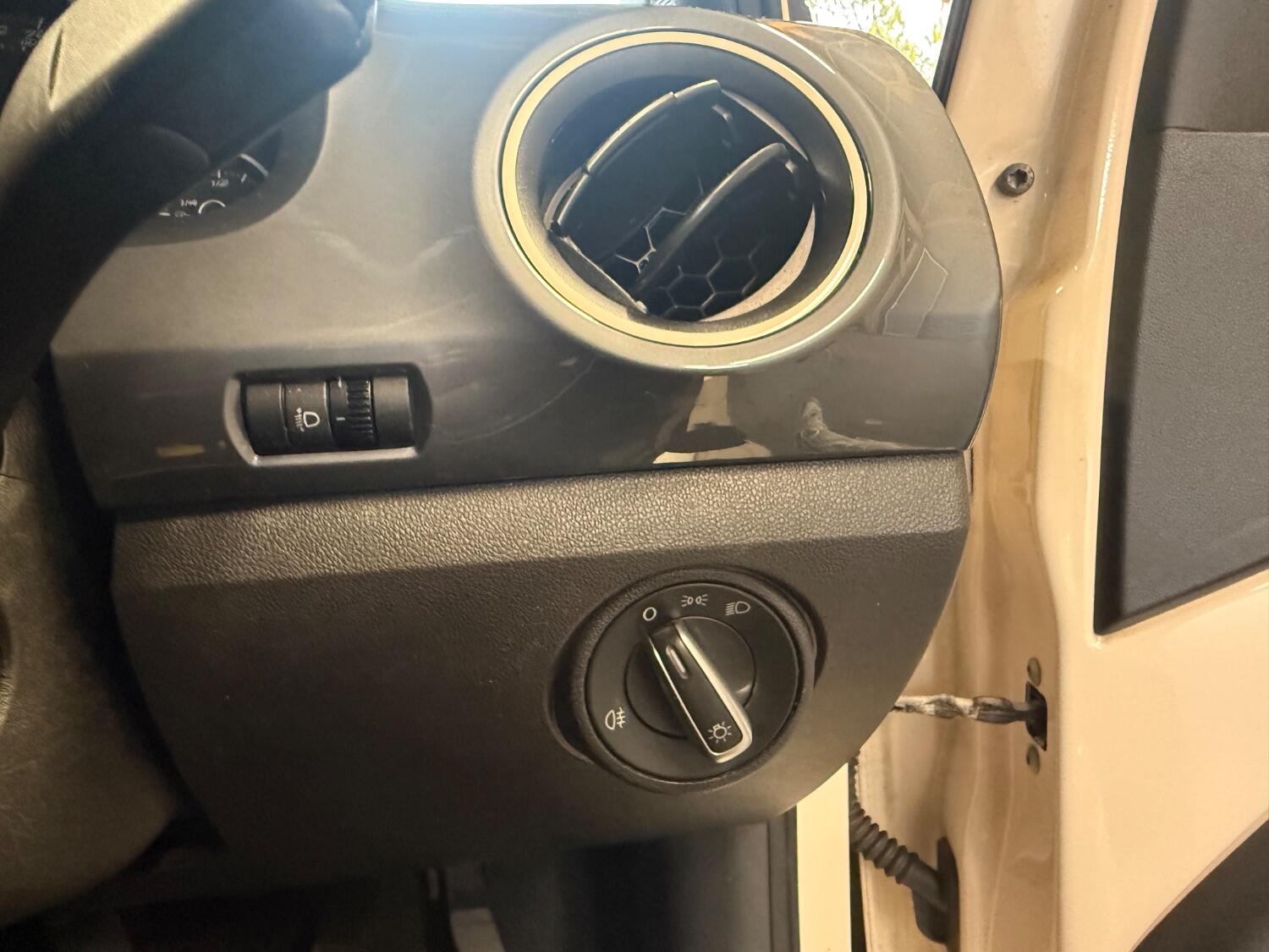 Used SEAT Mii 2015 for sale - 77027877: Photo 16