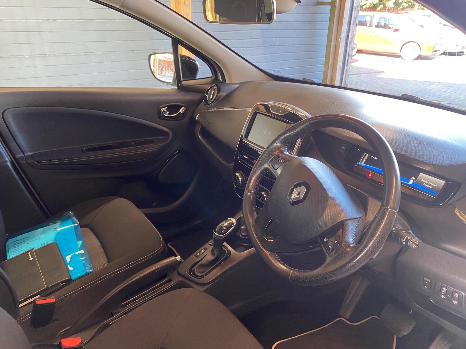 Used Renault Zoe 2019 for sale - 76177046: Photo 16