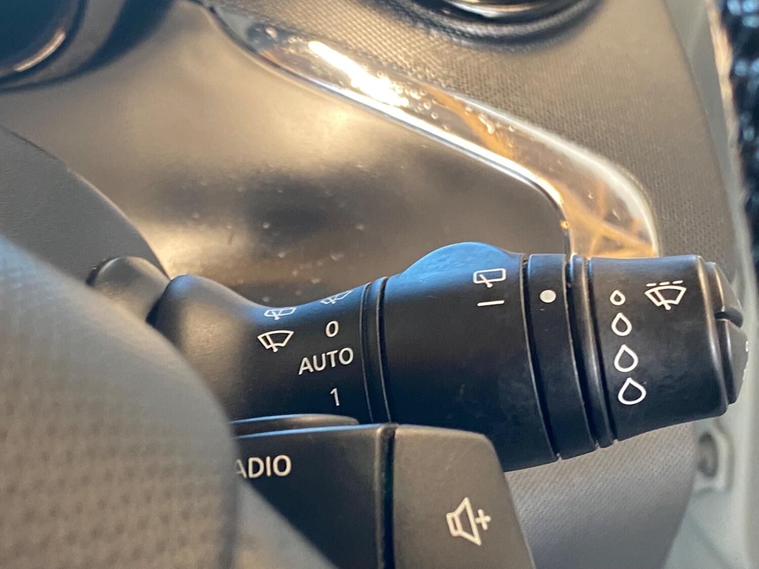 Used Renault Zoe 2019 for sale - 76177046: Photo 32