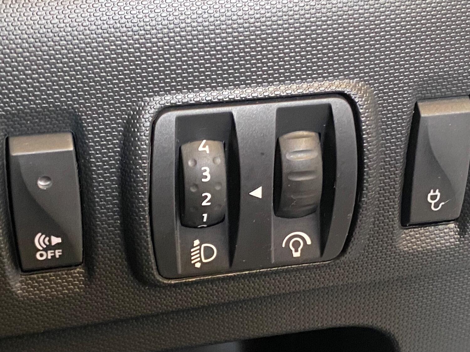 Used Renault Zoe 2019 for sale - 76177046: Photo 35