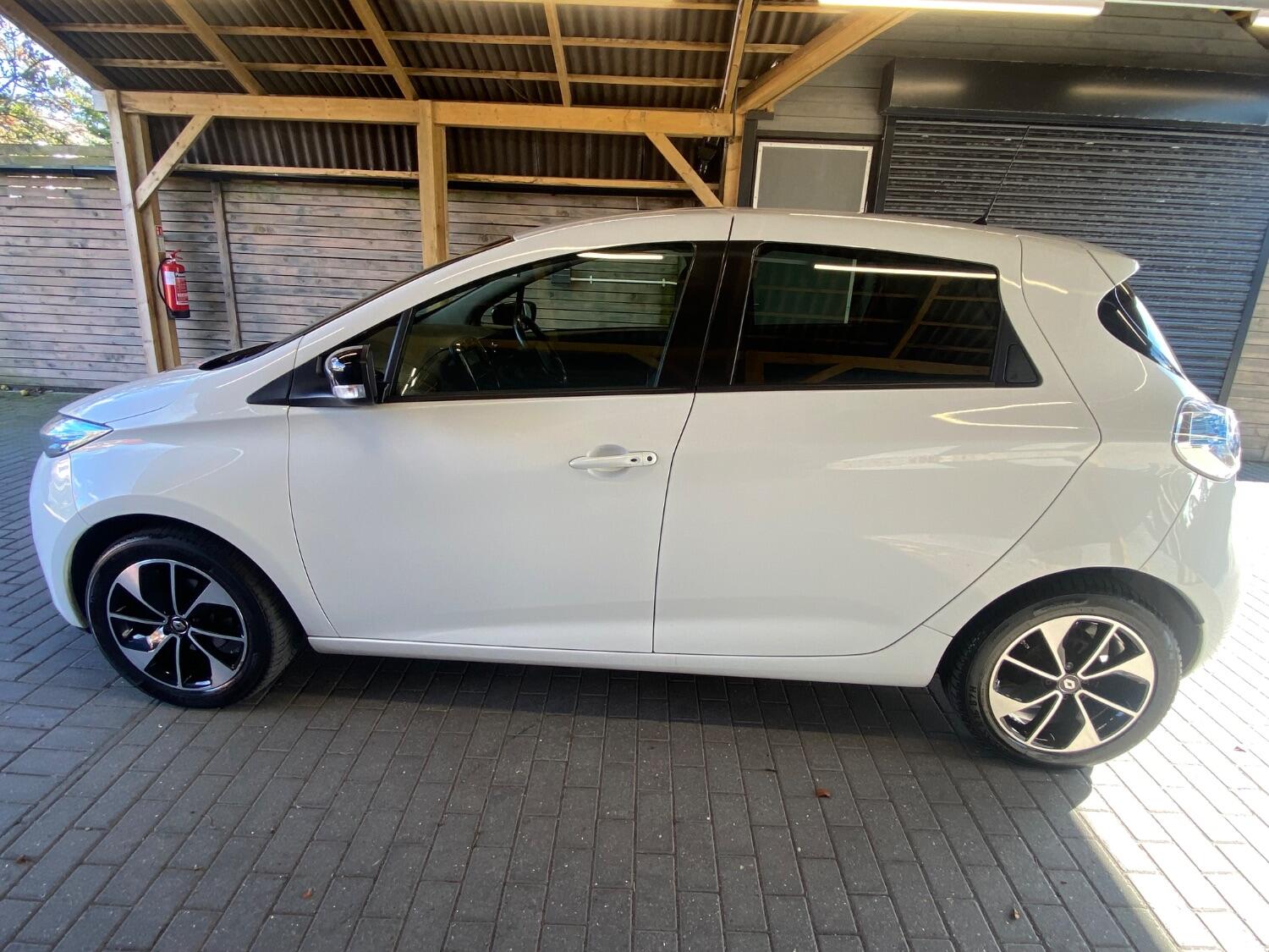 Used Renault Zoe 2019 for sale - 76177046: Photo 8