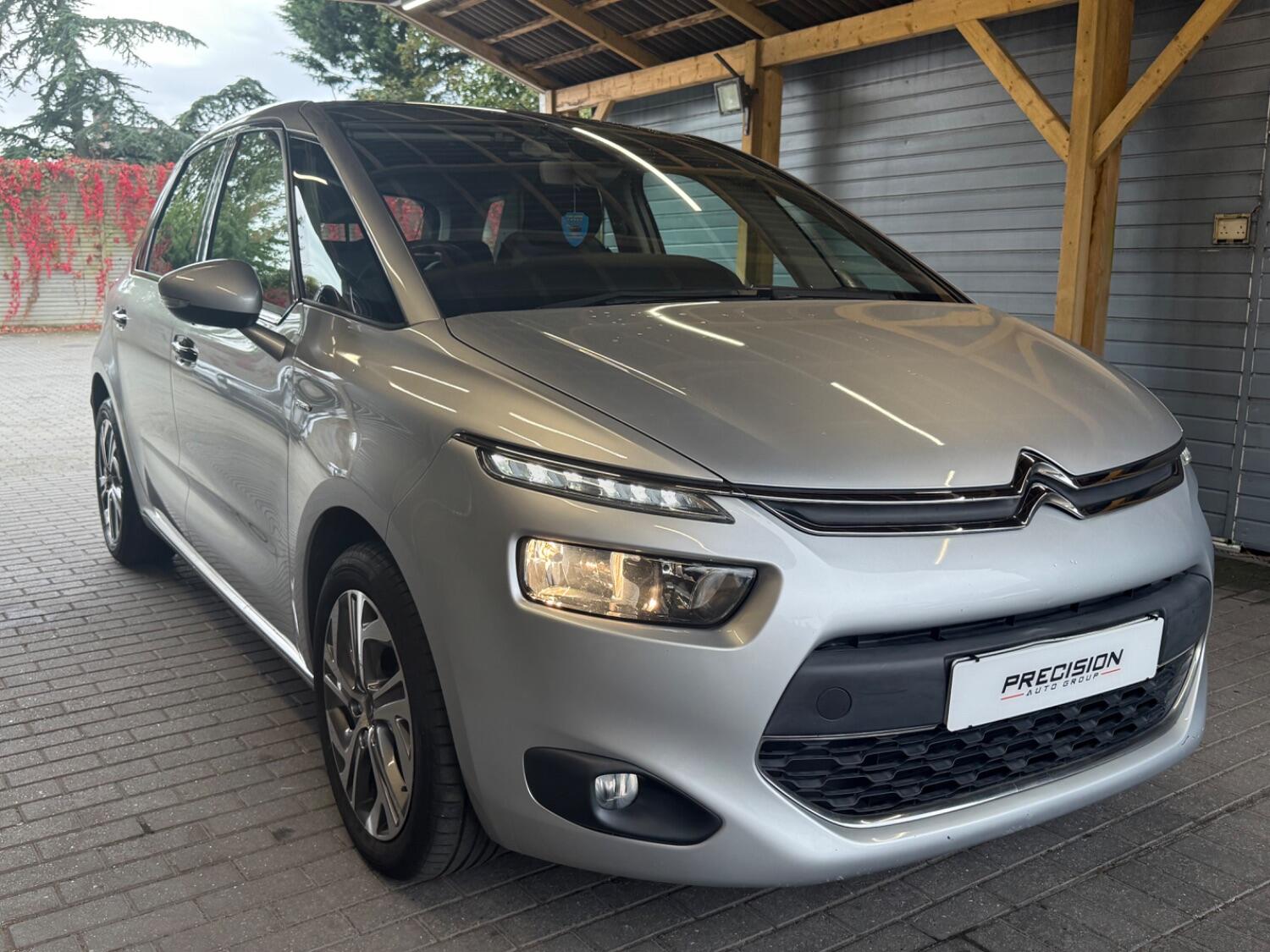 Used Citroen C4 Picasso 2015 for sale - 76712966: Photo 3