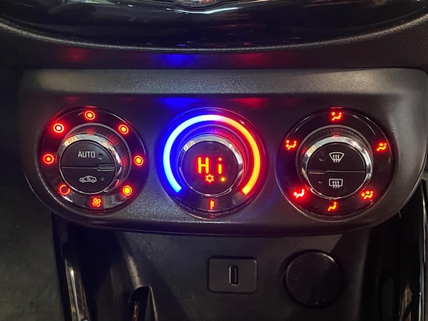 Used Vauxhall ADAM 2015 for sale - 76177083: Photo 41