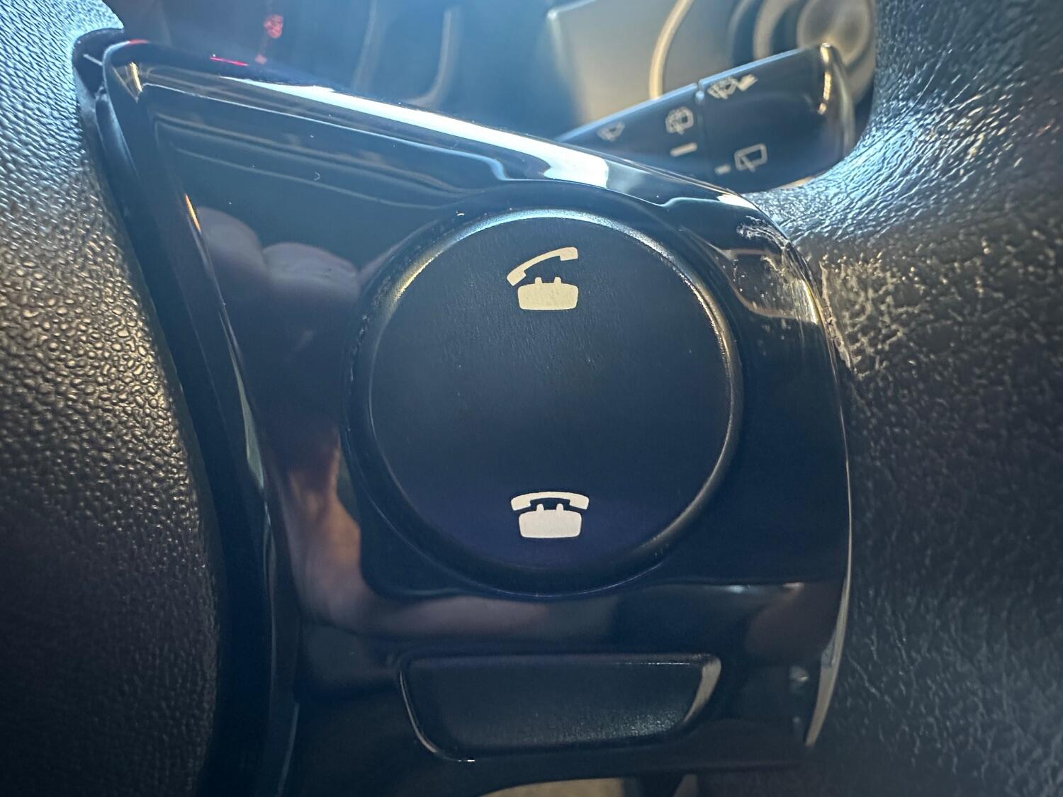 Used Peugeot 108 2016 for sale - 76637441: Photo 18