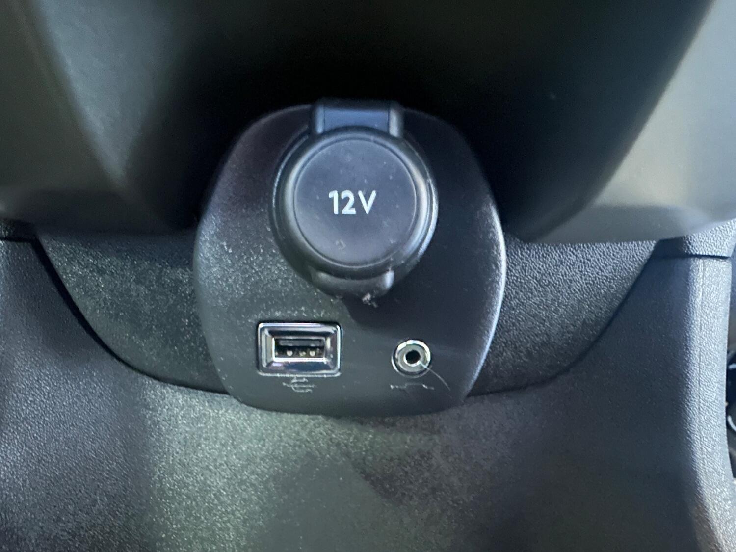 Used Peugeot 108 2016 for sale - 76637441: Photo 25