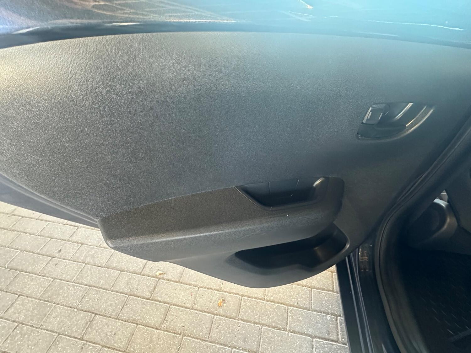 Used Peugeot 108 2016 for sale - 76637441: Photo 30