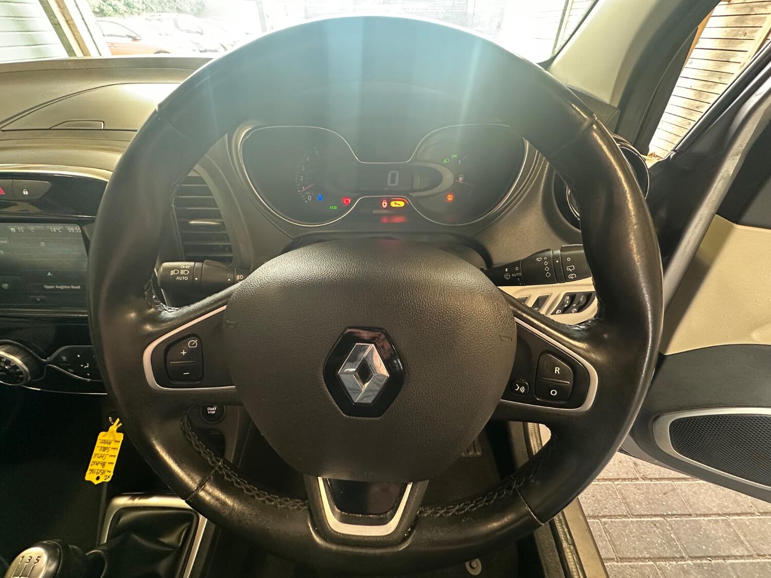 Used Renault Captur 2019 for sale - 76128917: Photo 23