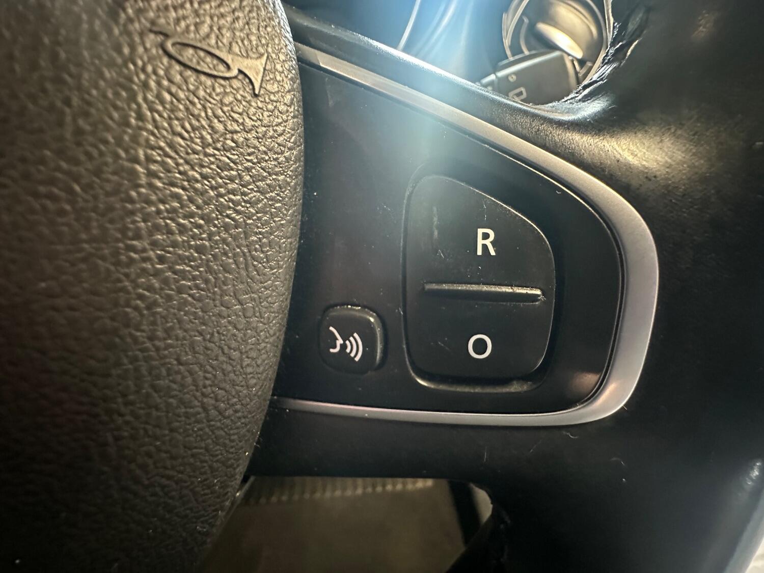 Used Renault Captur 2019 for sale - 76128917: Photo 24