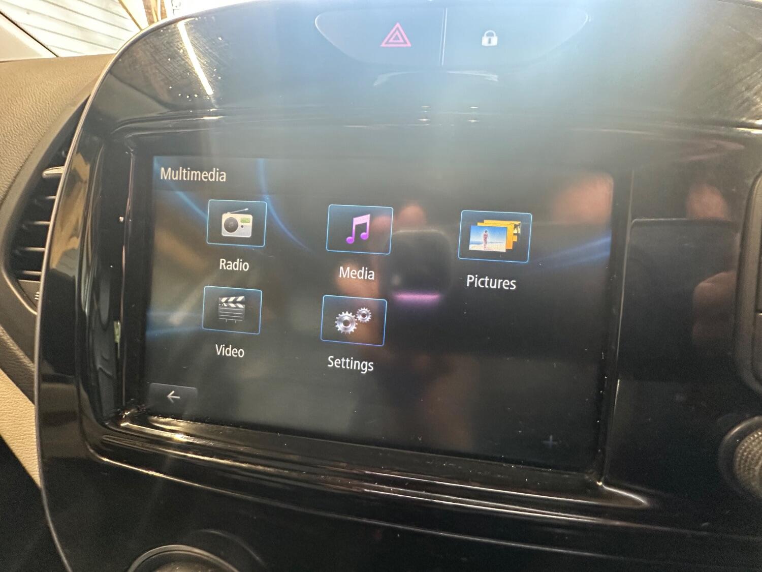 Used Renault Captur 2019 for sale - 76128917: Photo 30