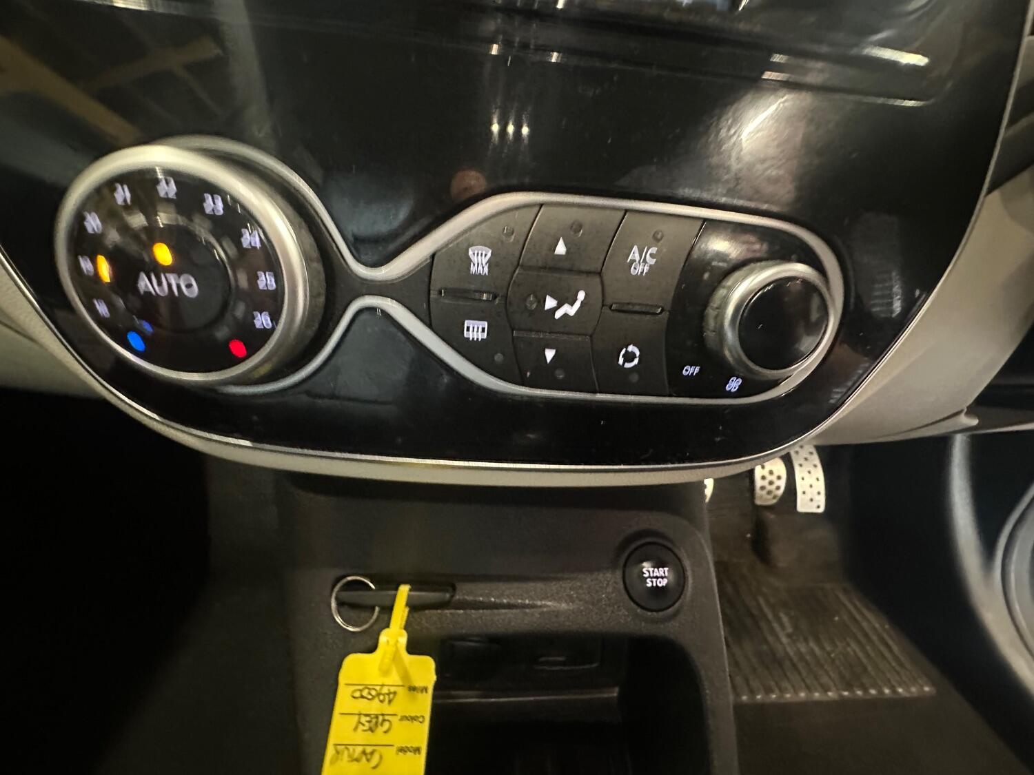 Used Renault Captur 2019 for sale - 76128917: Photo 37
