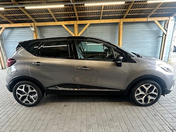Used Renault Captur 2019 for sale - 76128917: Photo 4