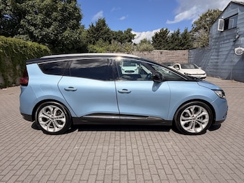 Used Renault Grand Scenic 2019 for sale - 79047773: Photo