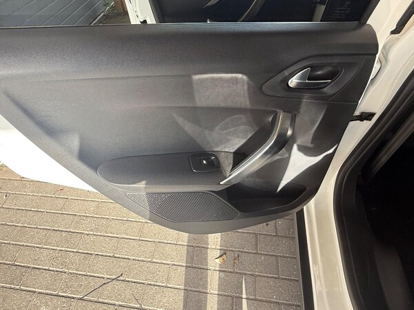 Used Peugeot 2008 2018 for sale - 76128922: Photo 14