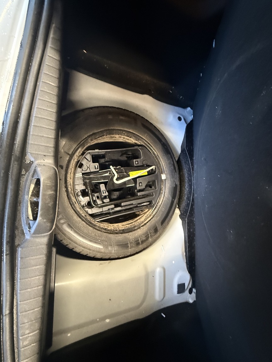 Used Peugeot 208 2017 for sale - 76693046: Photo 15